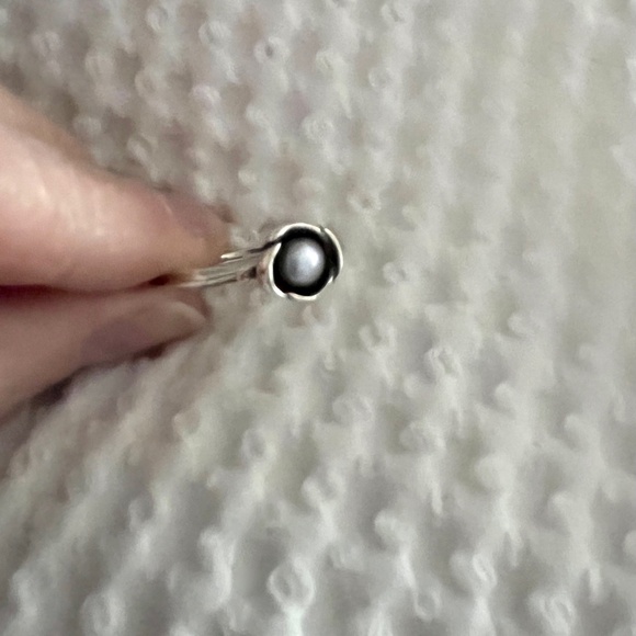 Pandora Sterling Silver and Grey Pearl 3 Ring Set Size 8 - Picture 13 of 16